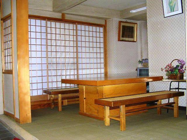 Hotel Kadoya Yamanouchi  Esterno foto