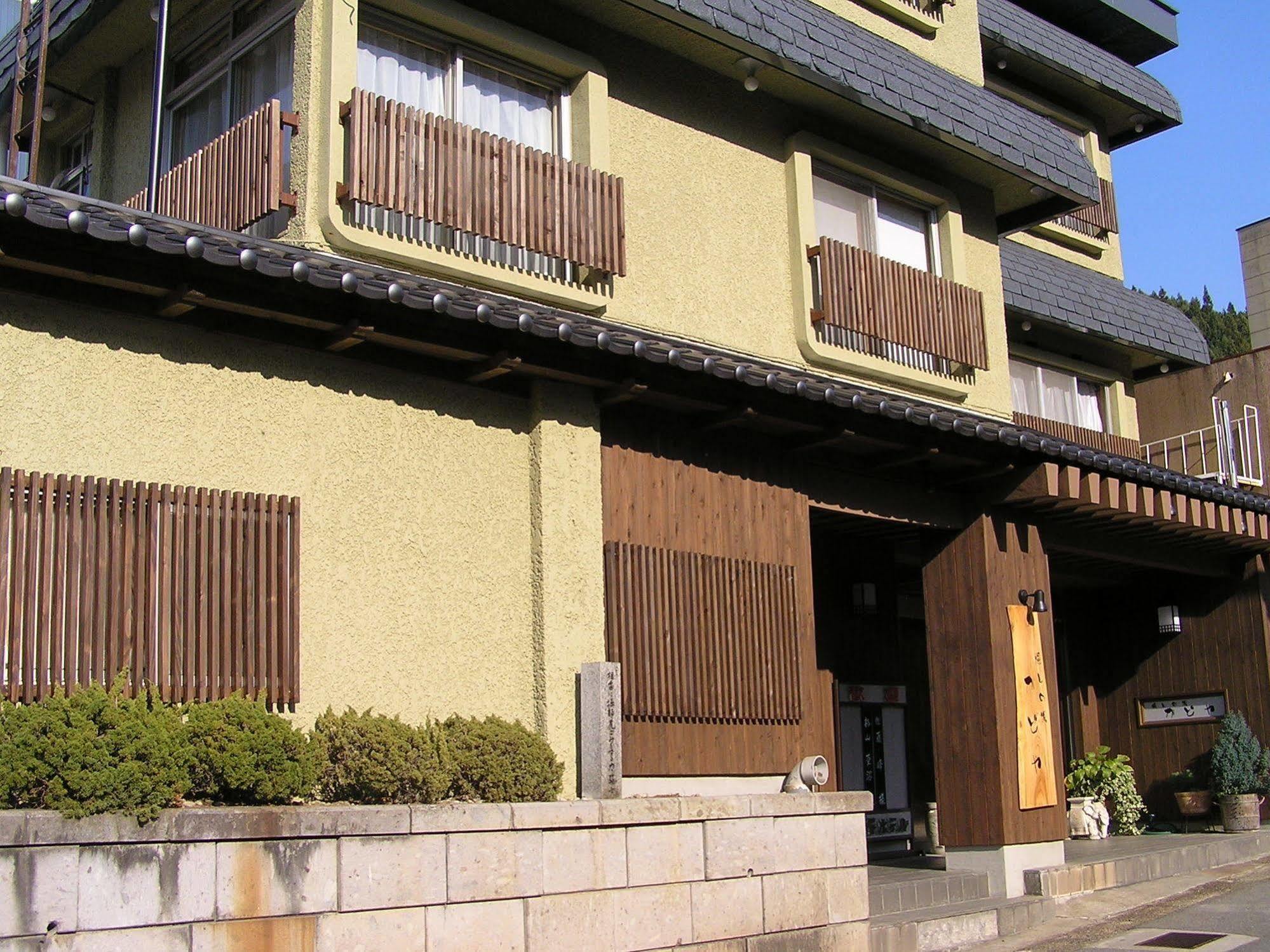 Hotel Kadoya Yamanouchi  Esterno foto